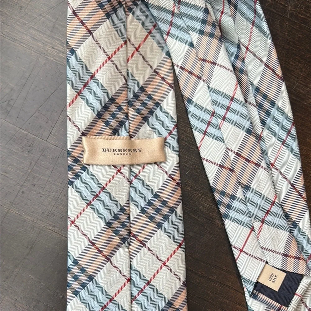 Burberry Cream and Blue Plaid Tie - Picture 3 of 4